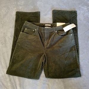 NWT Jones New York Dark Green Corduroy size 10 pants